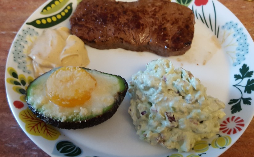 Ryggbiff med olika avokadotillbehör